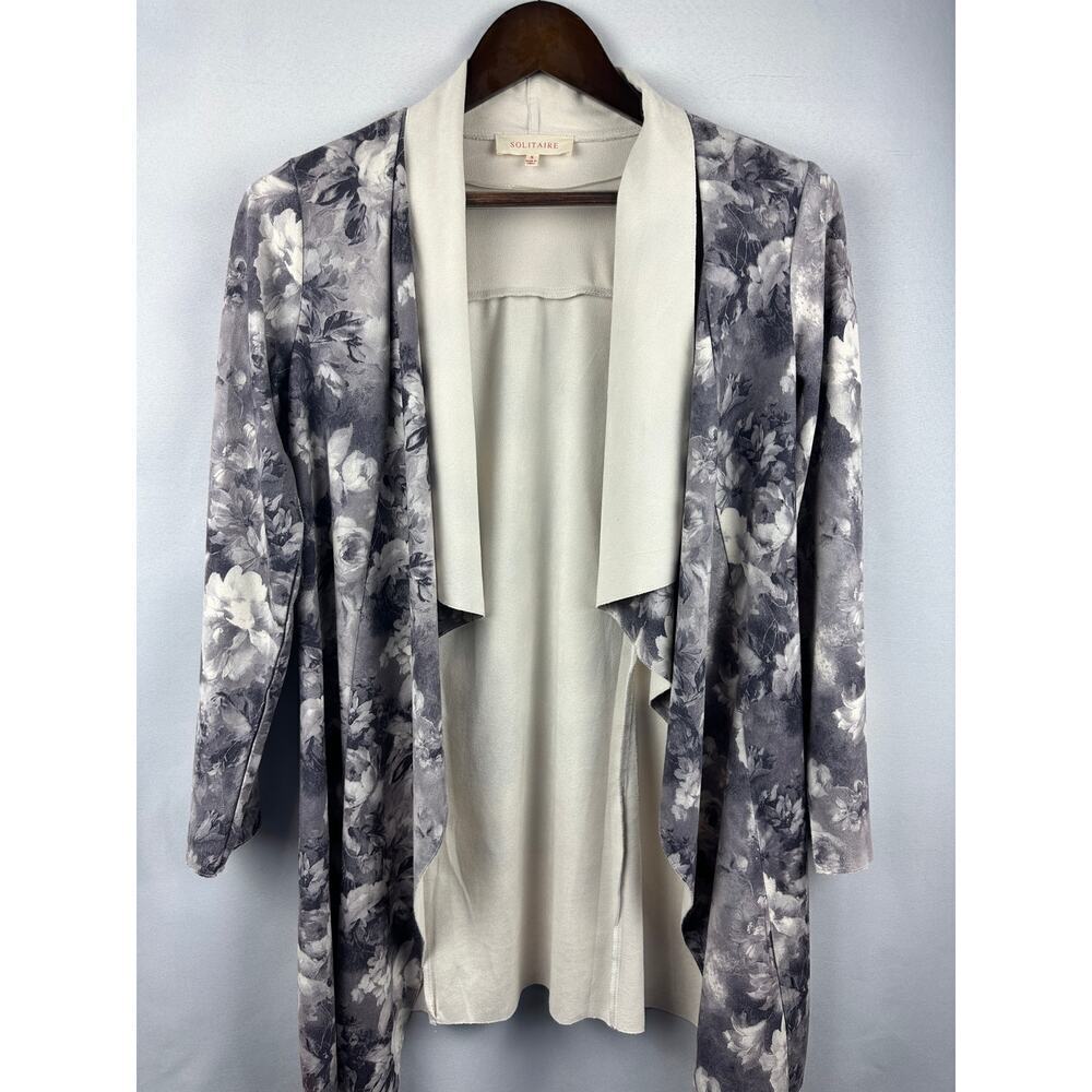 Women’s Solitare Open Front Gray Floral Faux Suede Open Cardigan Size Small